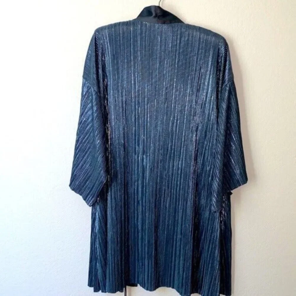 VICTORIA'S SECRET SHIMMER SHINE AND SATIN PLEAT KIMONO LINGERIE‎ ROBE XS/Small